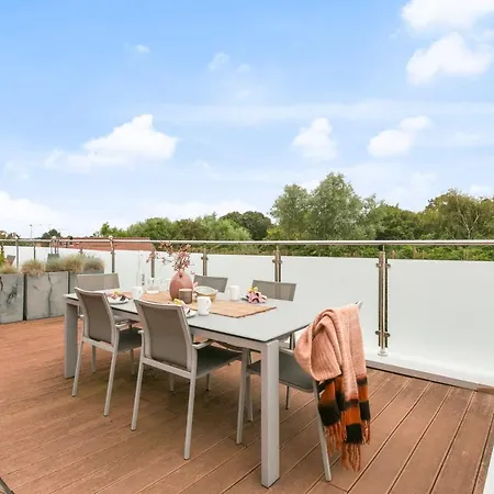 Appartamento Stylish Renovated Apartment With 2 Terraces And Free Parking In Old Center Of Knokke